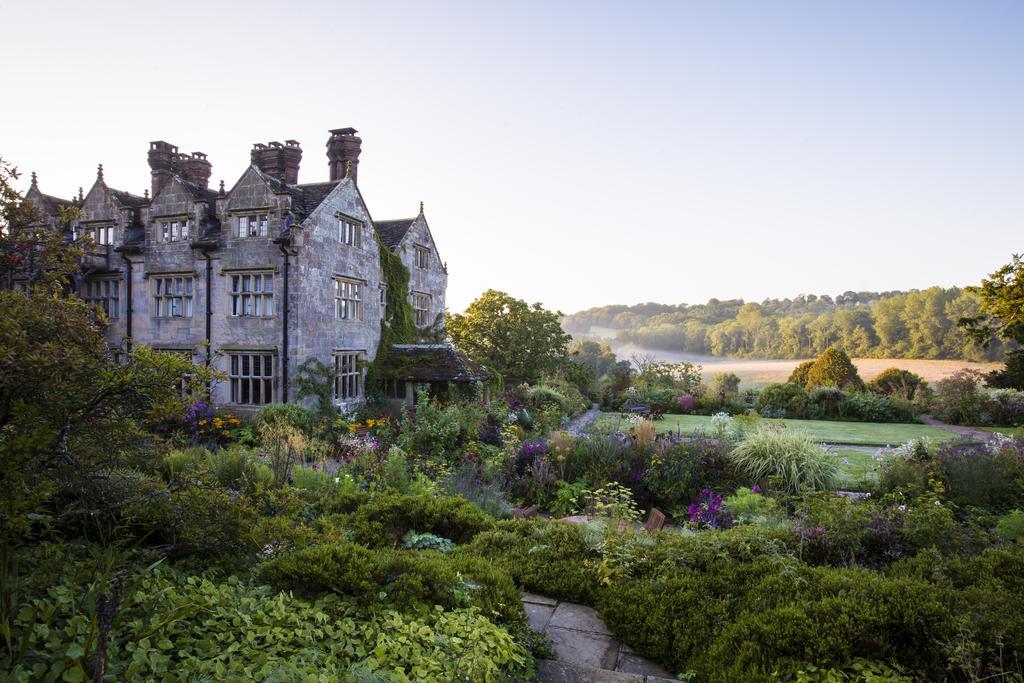 Gravetye Manor Hotel East Grinstead Exterior photo